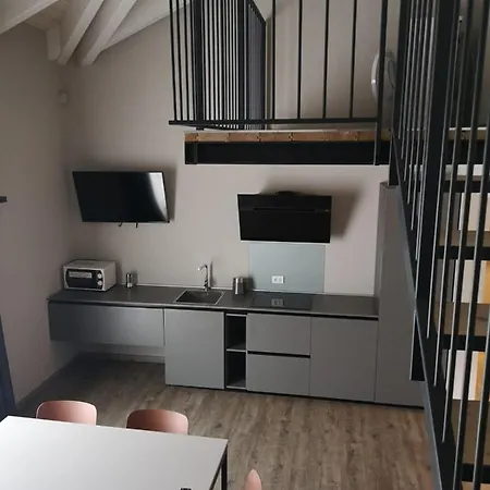 Suite Apartments 체르비아