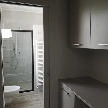 아파트 Suite Apartments