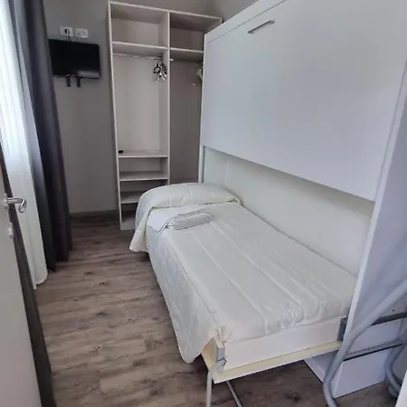 Suite Apartments