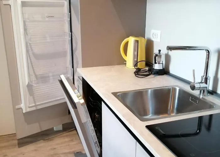 Suite Apartments * تّشيرفييا